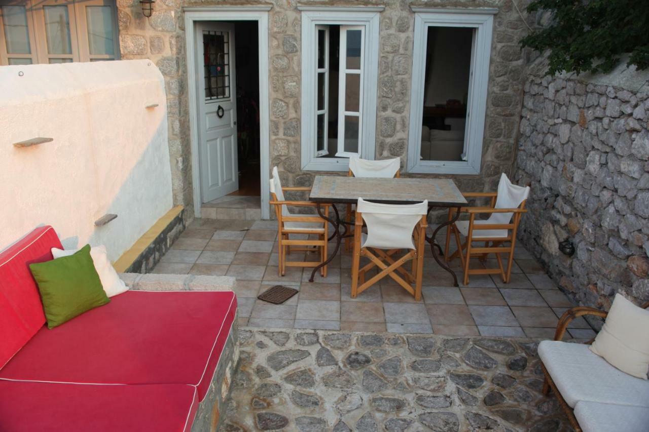 Alkioni Stone House Vila Hidra Exterior foto
