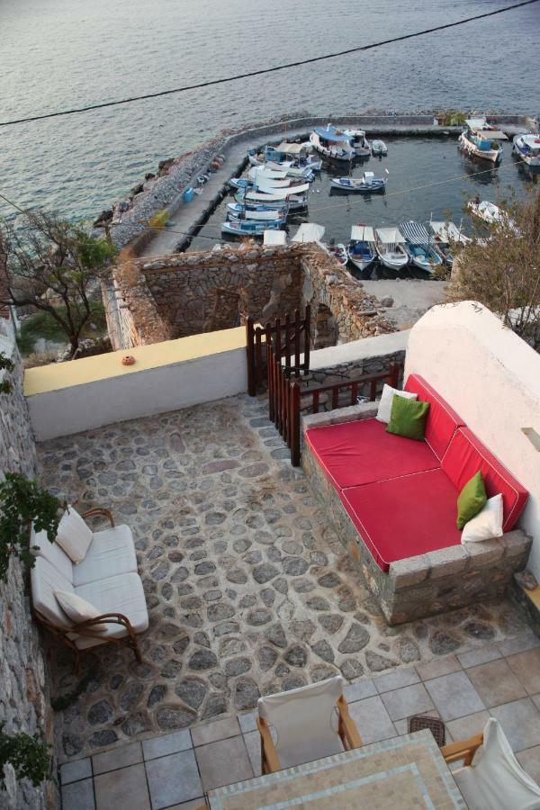 Alkioni Stone House Vila Hidra Exterior foto
